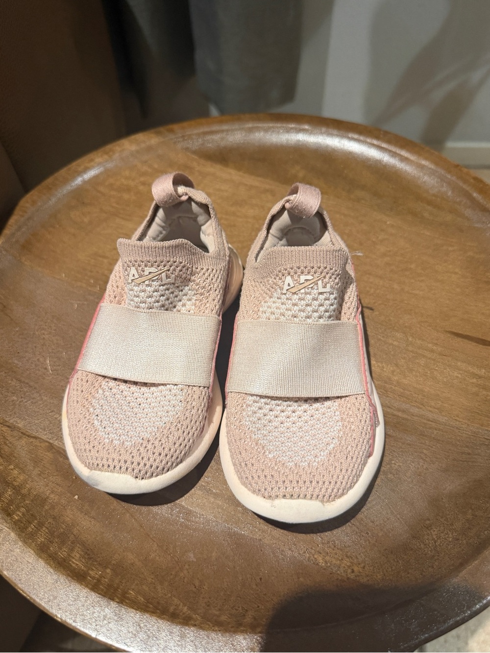 APL Kids techbloom bliss pink size 8